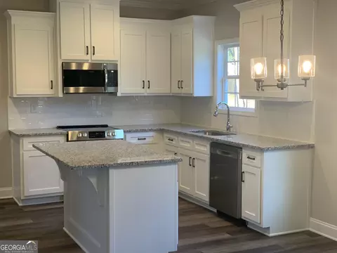 315 Second Ave, Winder, GA 30680 photo 3