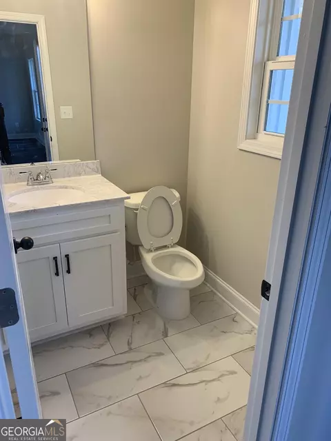 315 Second Ave, Winder, GA 30680 photo 6