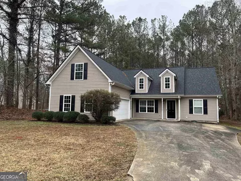 125 Rudders Xing, Newnan, GA 30263