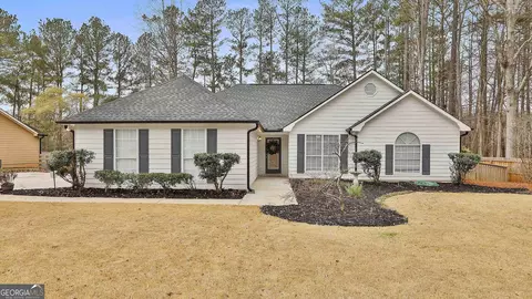 43 Stonehaven Dr, Newnan, GA 30265
