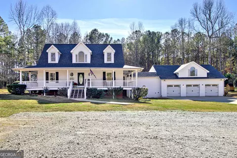 181 Robison Rd, Moreland, GA 30259
