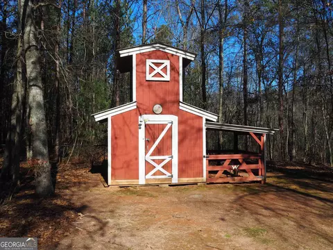 102 Lakeside Dr, Lagrange, GA 30240 photo 8