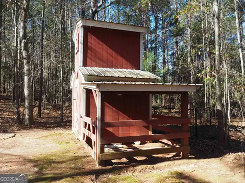 102 Lakeside Dr, Lagrange, GA 30240 photo 10