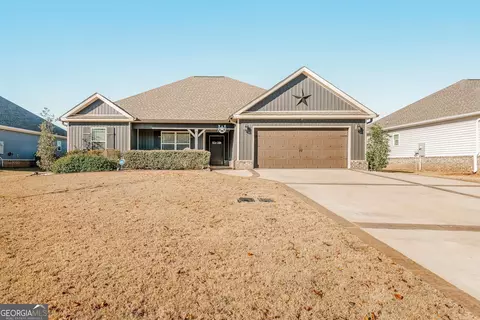 213 Kendall Ct, Perry, GA 31069 photo 1