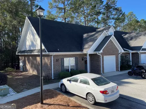 8100 Burkhalter Rd #801, Statesboro, GA 30461