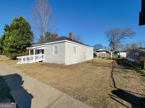 6 Mulberry St, Covington, GA 30014 photo 2