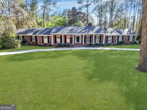 106 Dumbarton Dr, Statesboro, GA 30458