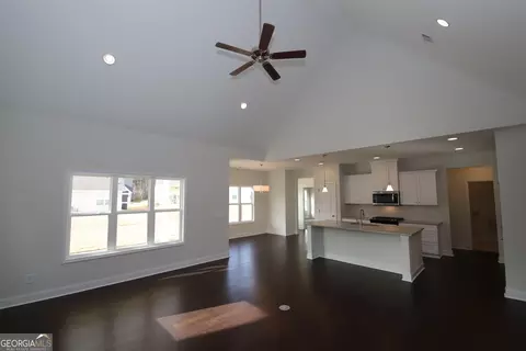 102 Grace Ct, Lagrange, GA 30241 photo 3