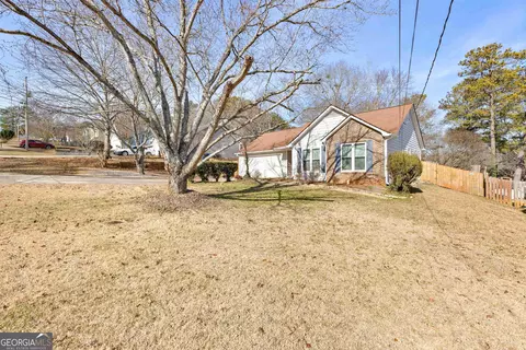 3820 Hackney Dr, Rex, GA 30273 photo 3