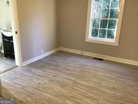 201 S Pine St, Toccoa, GA 30577 photo 31