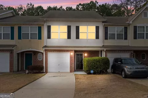 652 Georgetown Ct, Jonesboro, GA 30236