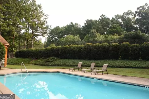 103 Canterbury Dr, Lagrange, GA 30241 photo 5