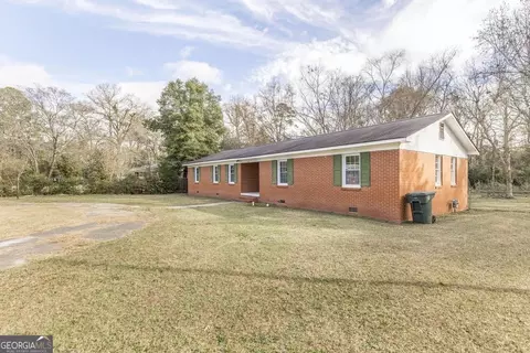 101 Maple Dr, Dublin, GA 31021 photo 3