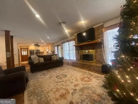 116 Crestview Rd, West Point, GA 31833 photo 5
