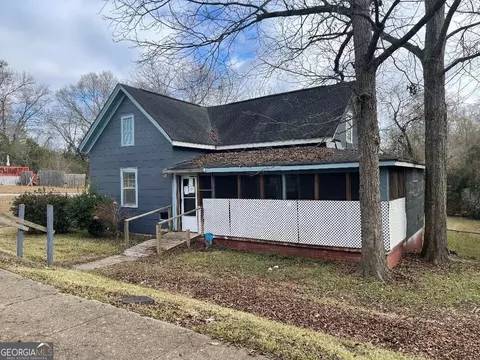 28 Thornton St, Lagrange, GA 30241 photo 1