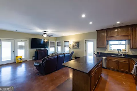 484 Five Points Rd, Milner, GA 30257 photo 5