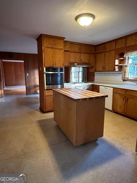1989 Pine Valley Dr, Morrow, GA 30260 photo 13