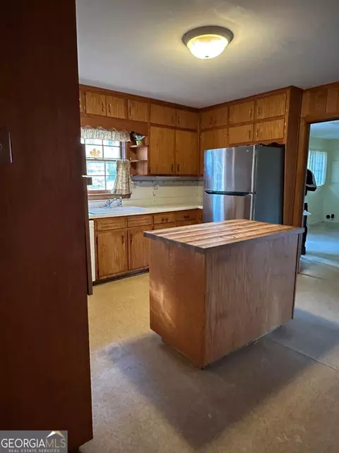 1989 Pine Valley Dr, Morrow, GA 30260 photo 18