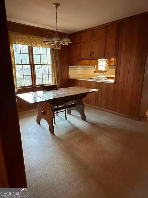 1989 Pine Valley Dr, Morrow, GA 30260 photo 16