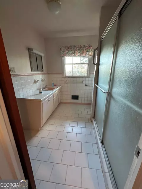 1989 Pine Valley Dr, Morrow, GA 30260 photo 25