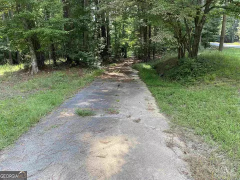 2607 Horseleg Creek Rd, Rome, GA 30165