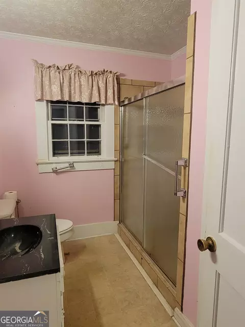 46 E Stephens St, Winder, GA 30680 photo 7