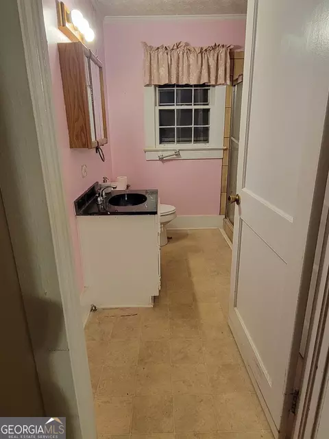 46 Ephens St, Winder, GA 30680 photo 6
