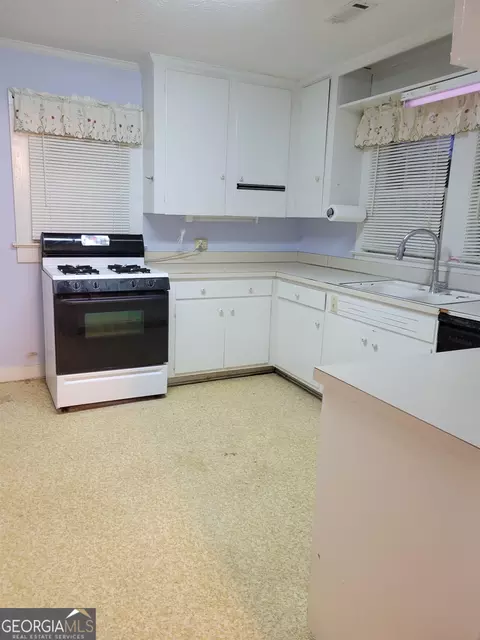 46 Ephens St, Winder, GA 30680 photo 8
