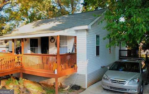 810 Mcbride St, Gainesville, GA 30501
