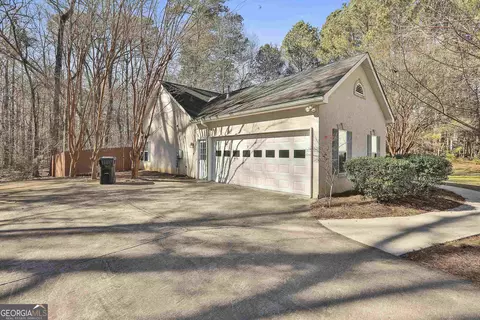 140 Libby Ln, Tyrone, GA 30290 photo 6