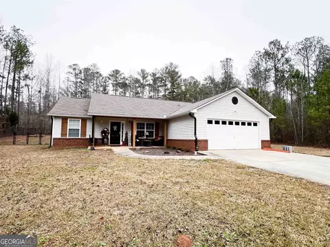 193 Lamb Rd, Moreland, GA 30259