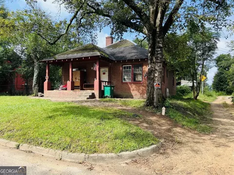 1703 N Monroe St, Albany, GA 31701