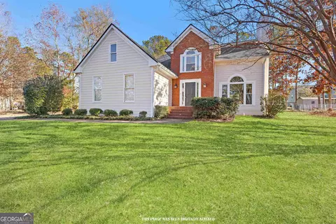 55 Brown Ridge Dr, Newnan, GA 30263