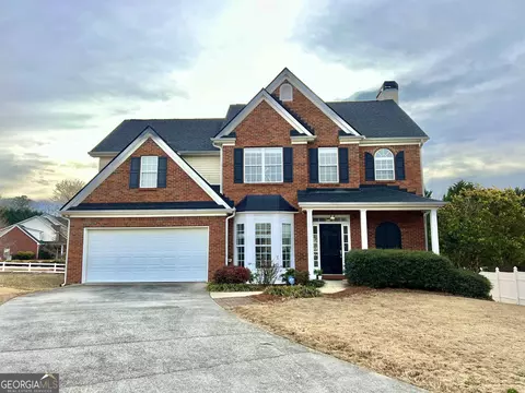 102 Meadow Side Ct, Carrollton, GA 30116