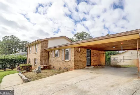 6345 Monica Dr, Morrow, GA 30260 photo 5