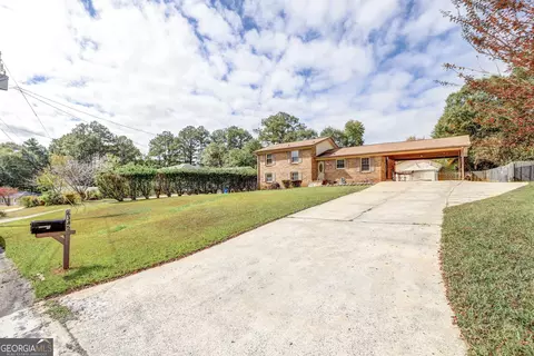 6345 Monica Dr, Morrow, GA 30260 photo 11