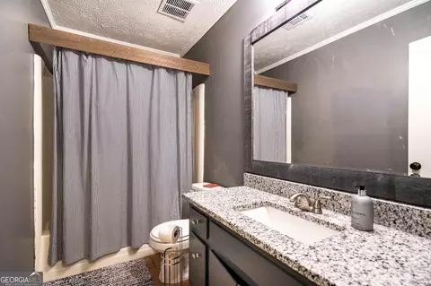 124 Shady Oaks Dr, Lagrange, GA 30240 photo 8