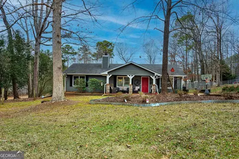 124 Shady Oaks Dr, Lagrange, GA 30240 photo 2