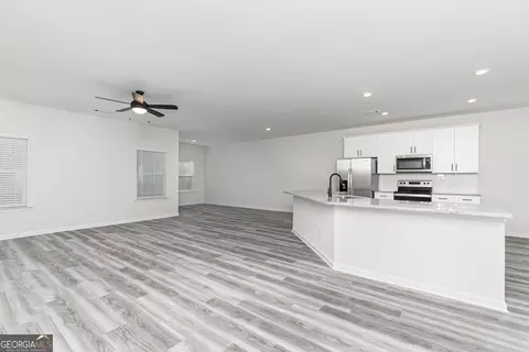 3785 Saddle Bag Ct, Dacula, GA 30019 photo 3