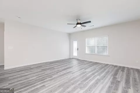 3944 Saddle Bag Ct, Dacula, GA 30019 photo 3