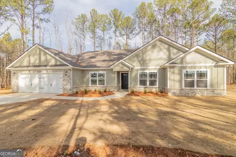 1739 County Rd, Waverly Hall, GA 31831