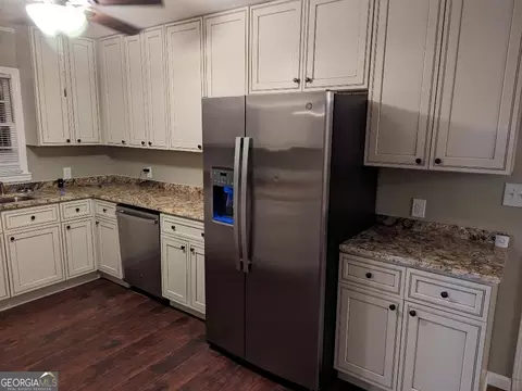 527 Mcdonough Rd, Hampton, GA 30228 photo 3