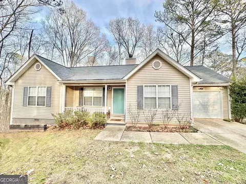 121 Blackbird Cir, Monticello, GA 31064
