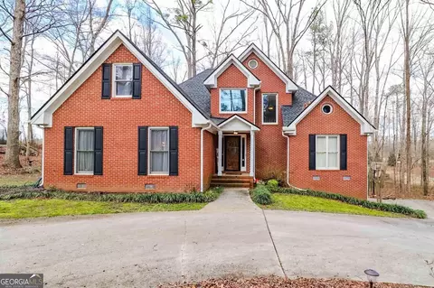 15 Tabor Forest Dr, Oxford, GA 30054