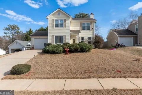 176 Bay Court Dr, Stockbridge, GA 30281