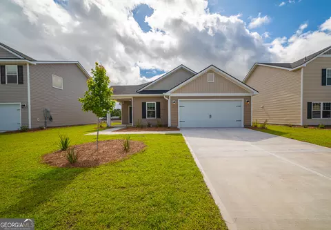 111 Hayden Dr, Saint Marys, GA 31558