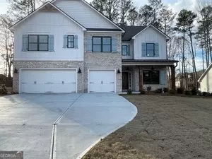 4752 Cooling Water Cir, Powder Springs, GA 30127