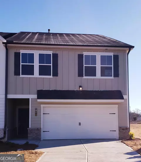 1010 Point Place Dr #( 24), Loganville, GA 30052