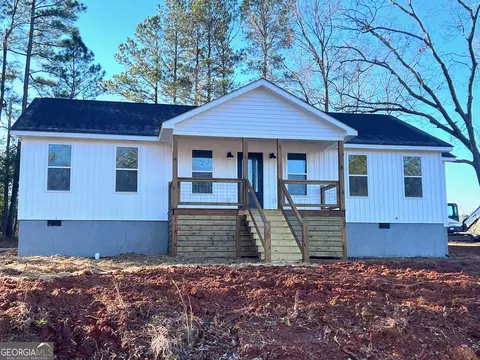 114 Wedgewood Ct, Sandersville, GA 31082