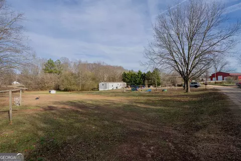 127 Bone Rd, Commerce, GA 30530 photo 3